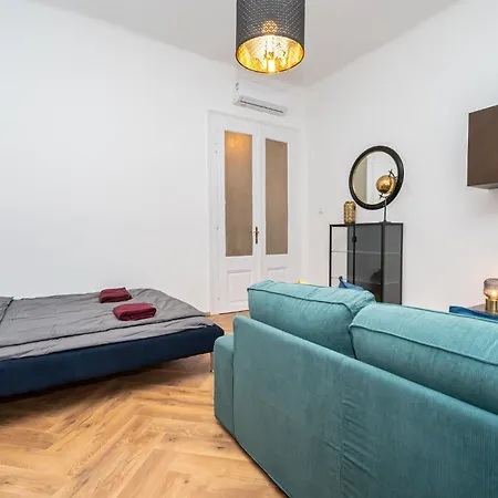 Apartment Gozsdu Court La Fontaine Budapest